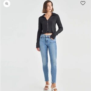 Levi's Women's Mid-Rise Super Skinny Jeans Light Wash Blue Size 4